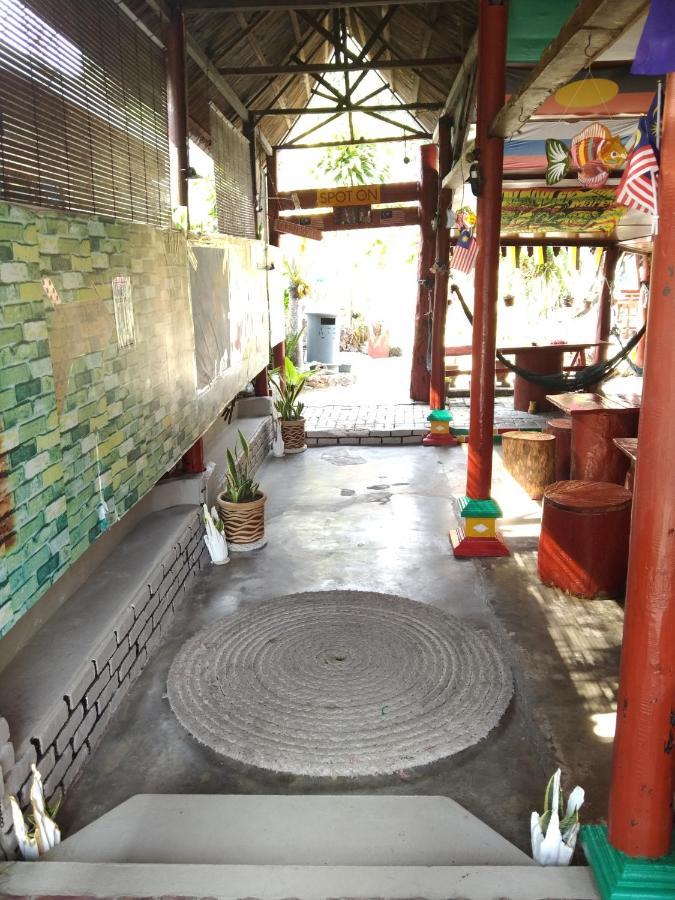 Nazri Nipah Camp Pangkor Hotel Kampung Teluk Nipah Exterior foto