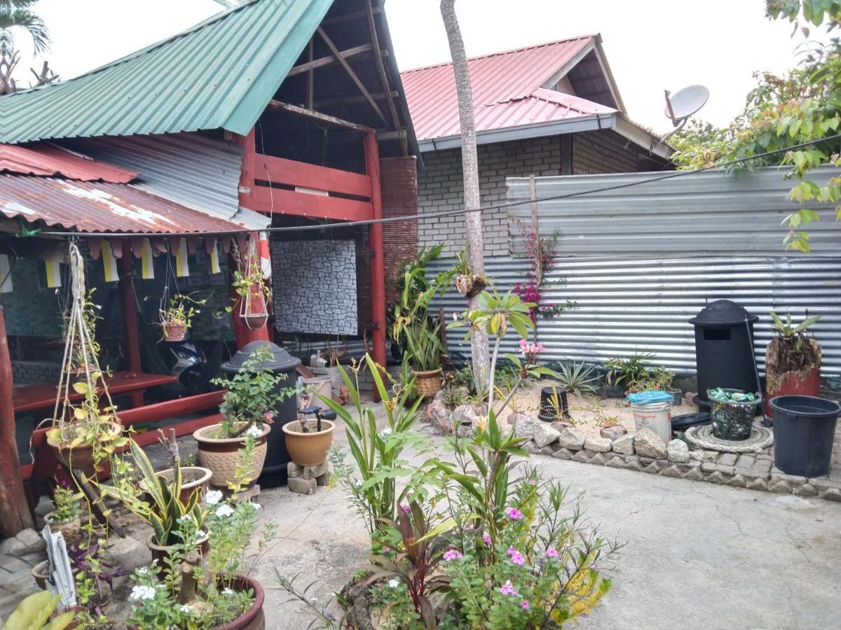 Nazri Nipah Camp Pangkor Hotel Kampung Teluk Nipah Exterior foto
