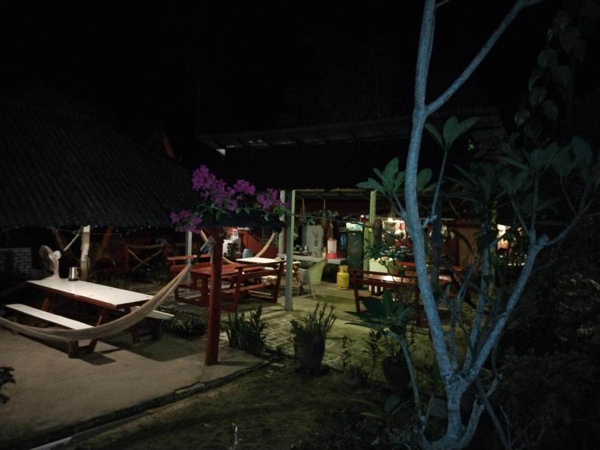Nazri Nipah Camp Pangkor Hotel Kampung Teluk Nipah Exterior foto