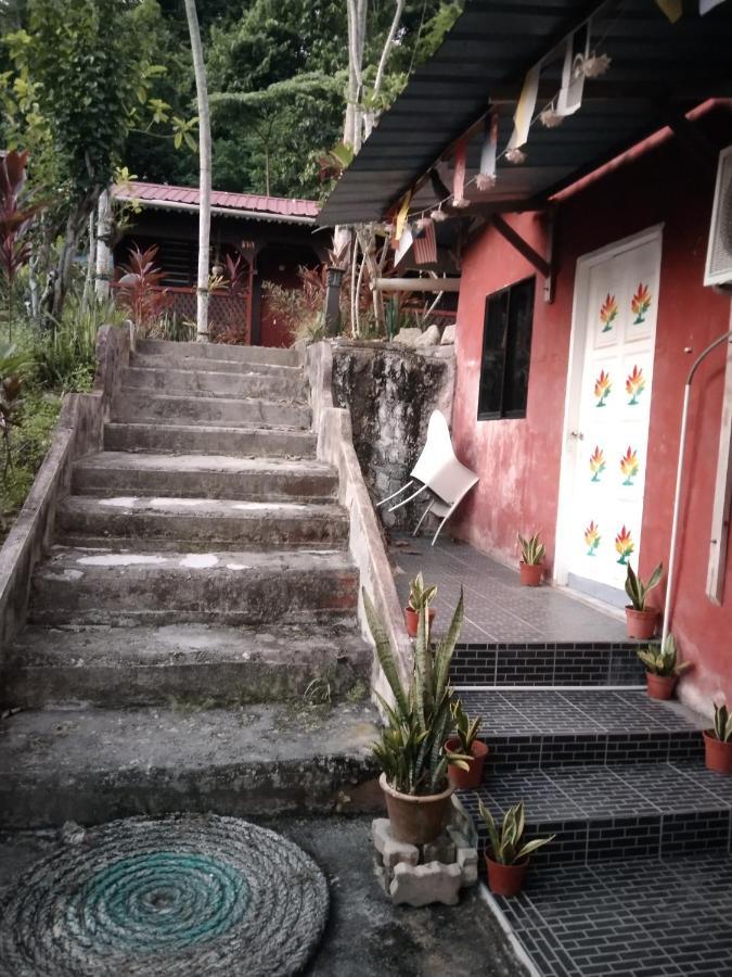 Nazri Nipah Camp Pangkor Hotel Kampung Teluk Nipah Exterior foto